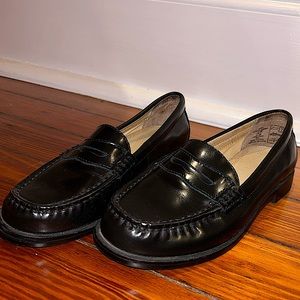 Black Lands’ End Penny Loafers size 6